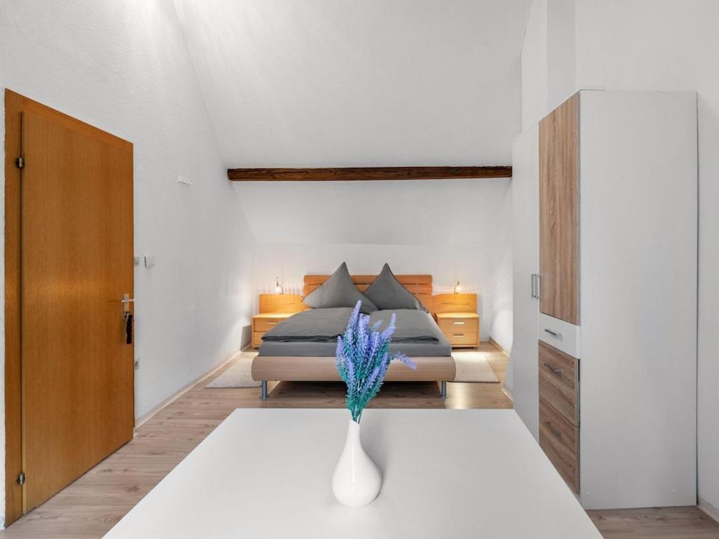 Serene Holiday Home In Nehren With A Beautiful Garden Exterior foto